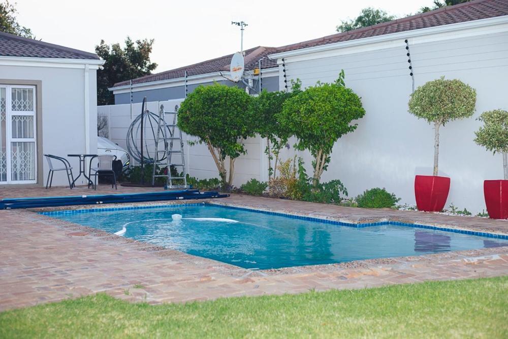 Mabhabha's Homestay Cape Town
